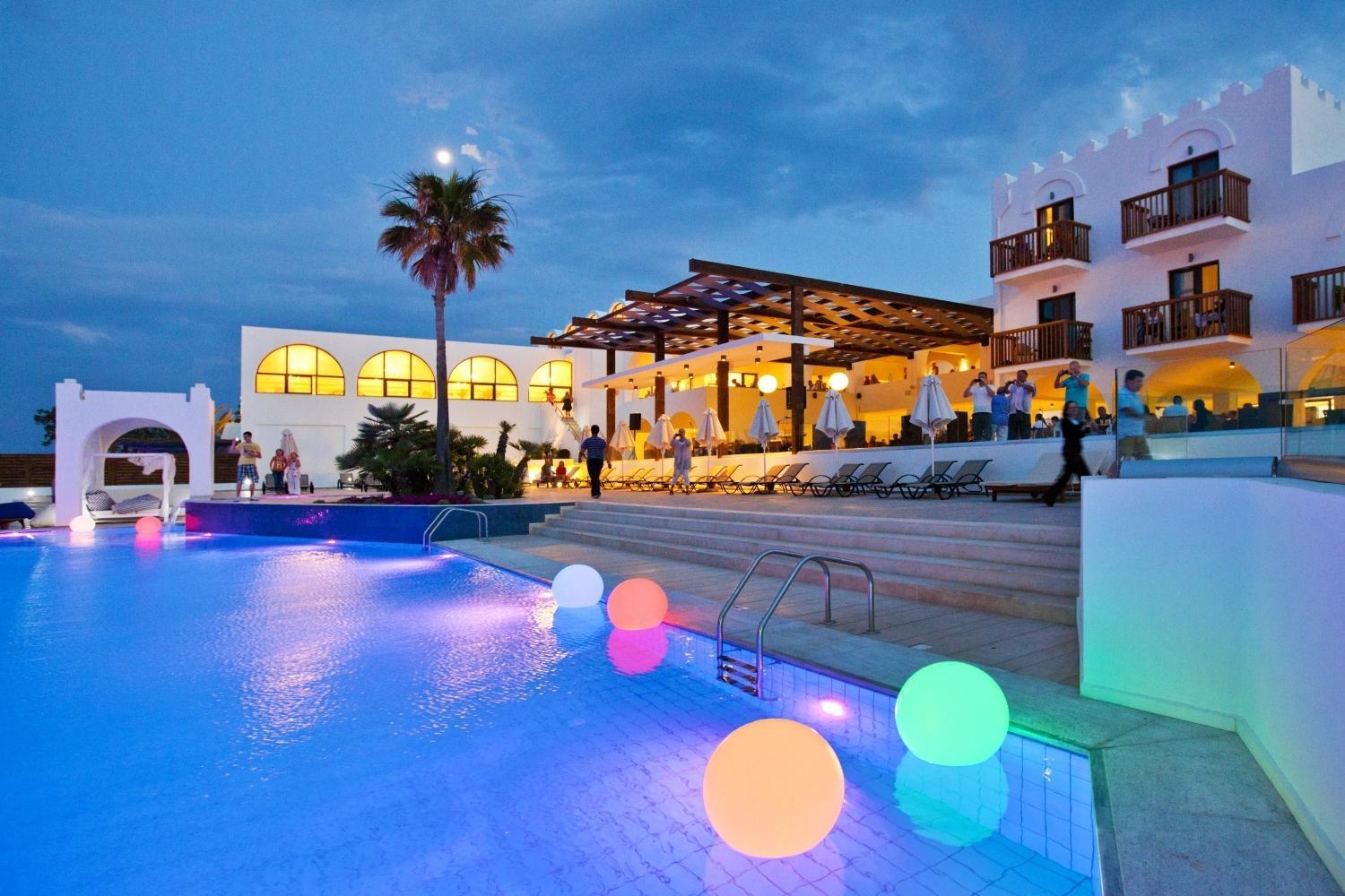 Oceanis Beach & Spa Resort 帕萨里迪 外观 照片