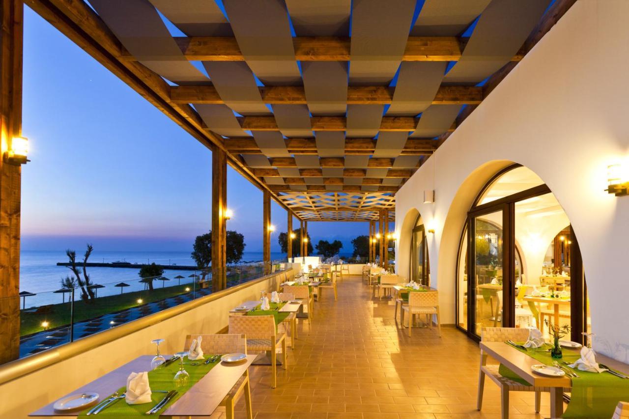 Oceanis Beach & Spa Resort 帕萨里迪 外观 照片